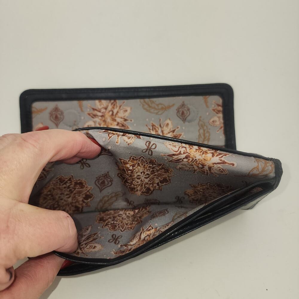 Hobo International Wallet Black  Embossed Quilted Leather Trifold - Picture 7 of 13